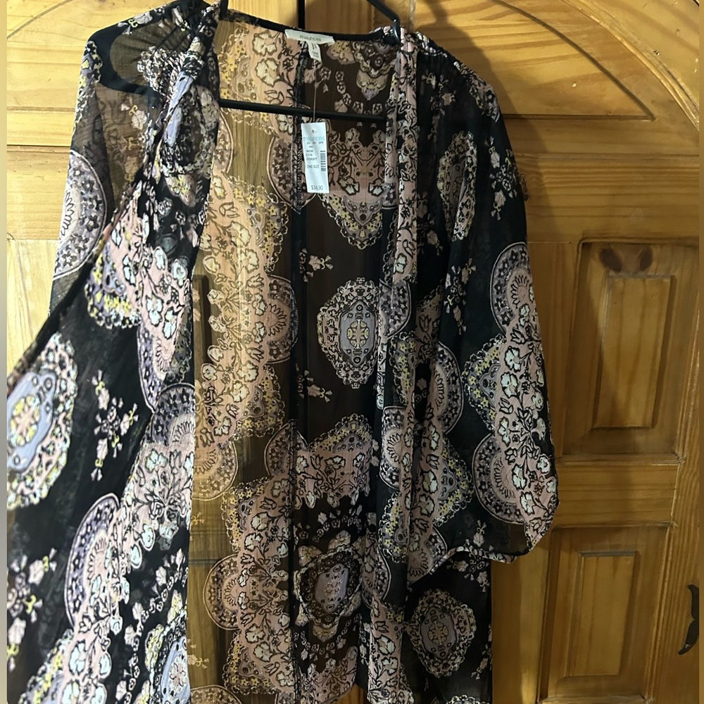 🔥 Last Chance! MAURICES NWT One Size Fits All Sheer Kimono - Picture 2 of 6